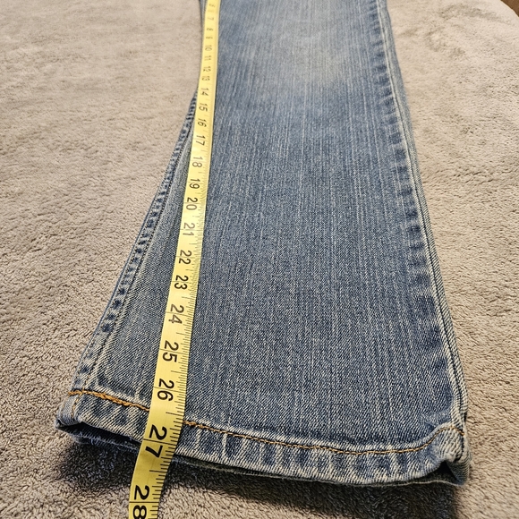 Levi's Women's 514 Slim Straight Denim Jeans Size 27 - Picture 8 of 9